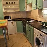 Hostal Caterina Private And