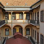 Caterina Private And Hostal Budapest