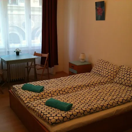 Caterina Private And Hostel *