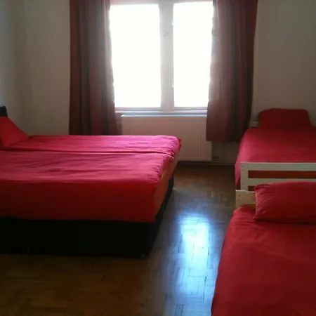 Hostel Caterina Private And Budapest