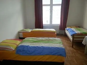 Hostel Caterina Private And Budapest