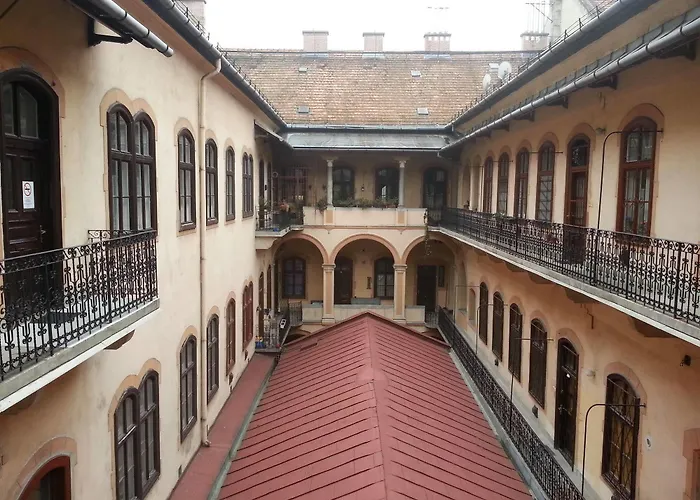 Caterina Private And Budapest