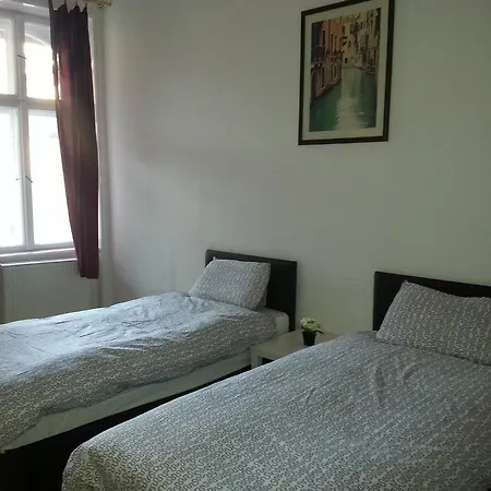 Caterina Private And Hostel Budapest