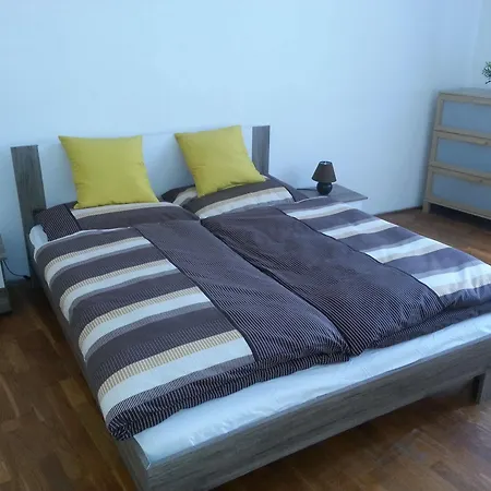 Caterina Private And * Budapest